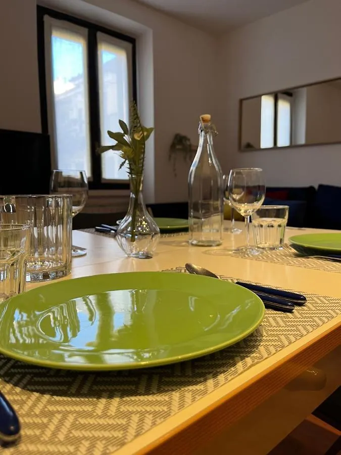 Bilocale Zona Tortona Apartment Milan